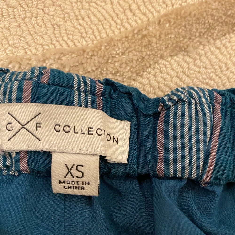 🧡GF Collection Striped Shorts🧡 - Picture 3 of 3